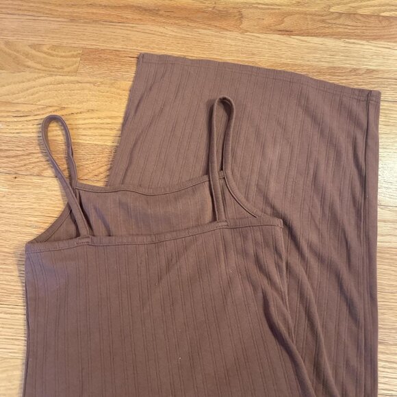 Brown Maxi Dress with Slit - Picture 3 of 5